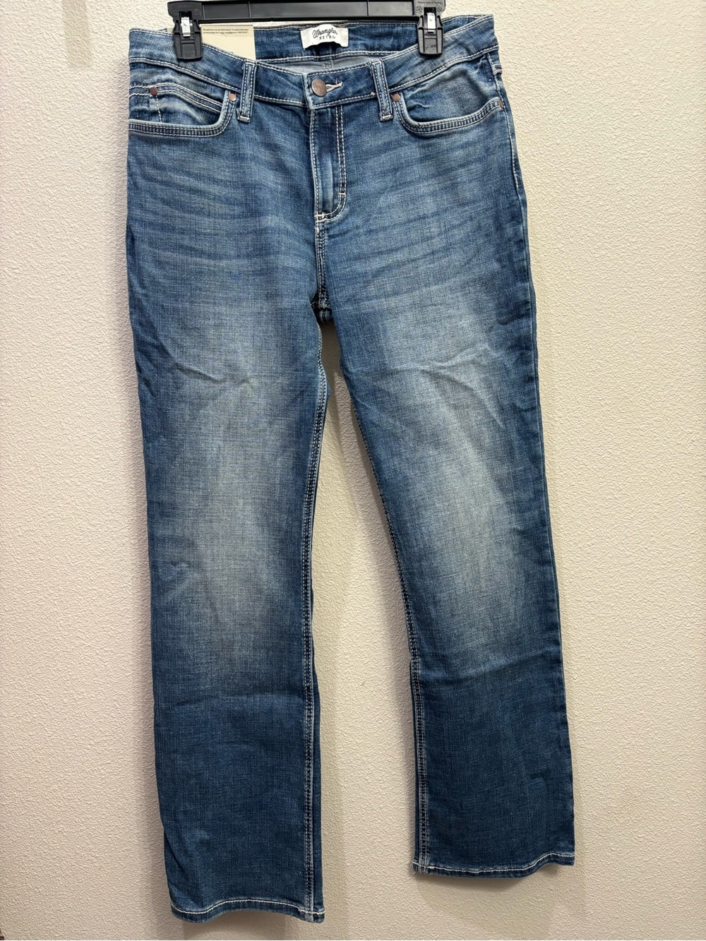 Wrangler Women’s Boot Cut Jeans in Washed Blue